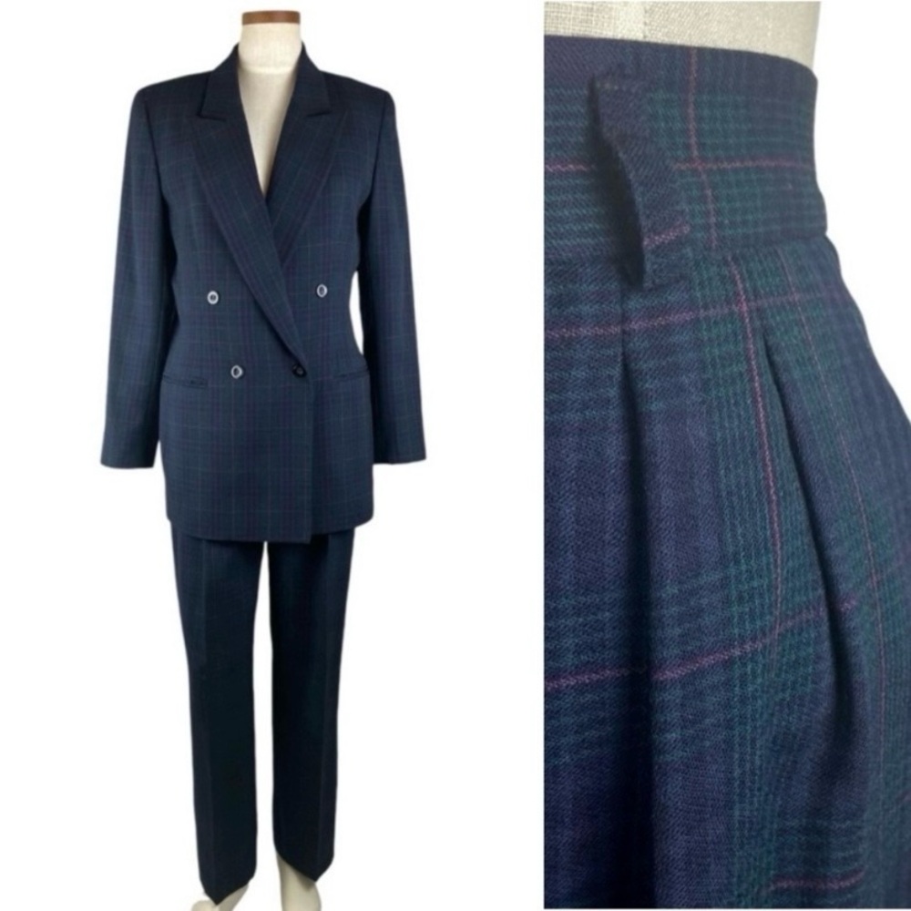 JH Collectables Navy Plaid Wool Double Breasted Suit